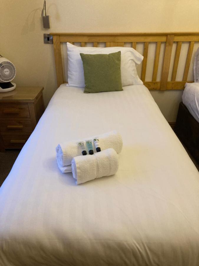 Pepper Street Rooms Whitchurch  Esterno foto